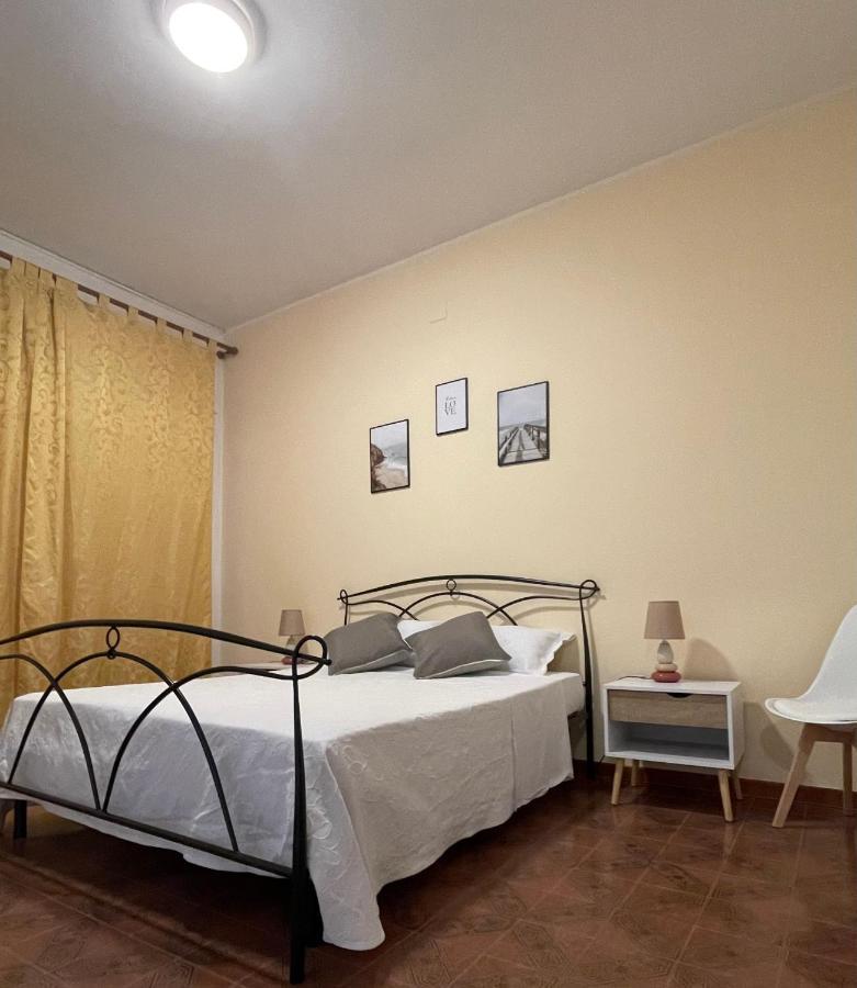 Mura Guest Room Terralba Экстерьер фото