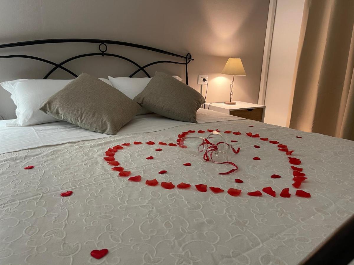 Mura Guest Room Terralba Экстерьер фото